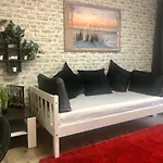 Exklusives Zwei Zimmer Appartement